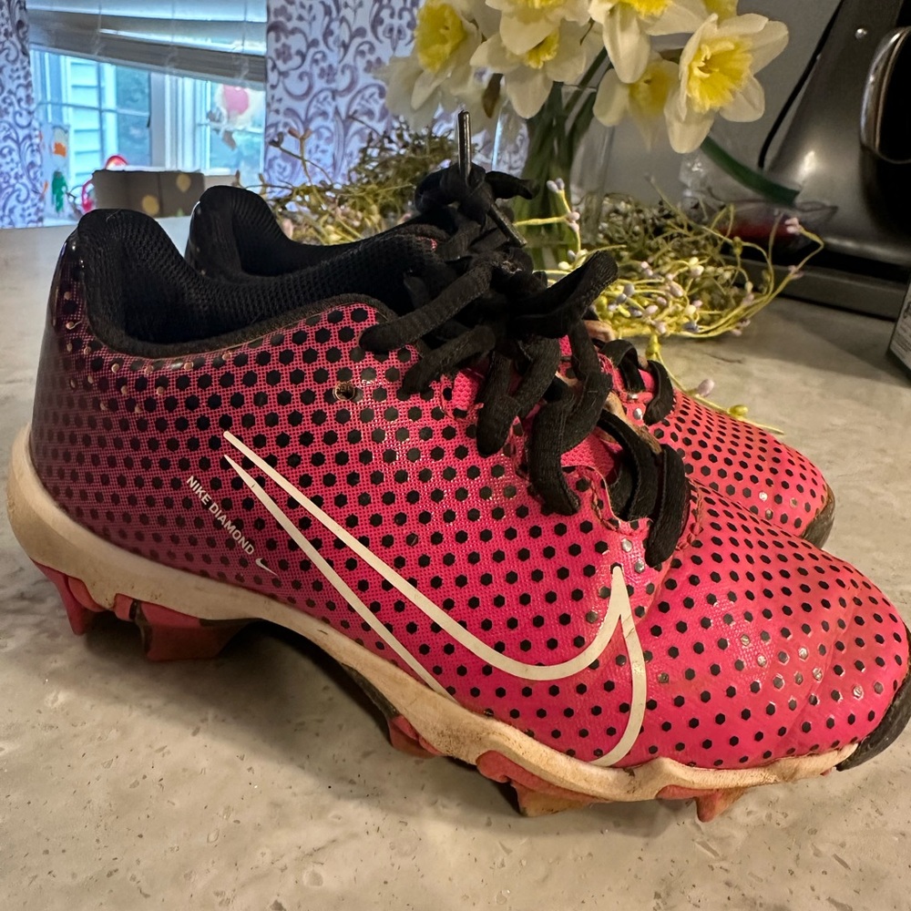 Girls Nike Softball Cleats Size 12
